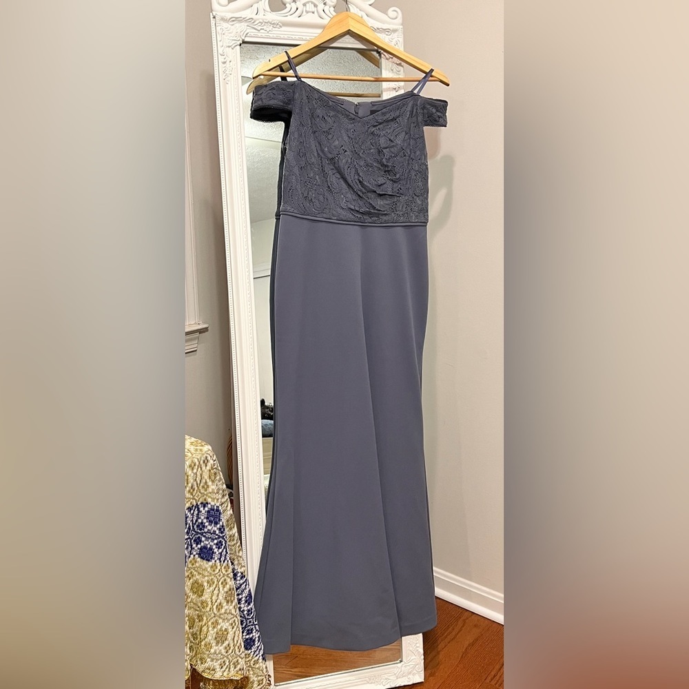 001 Gorgeous Adrianna Papell Blue Gown formal prom